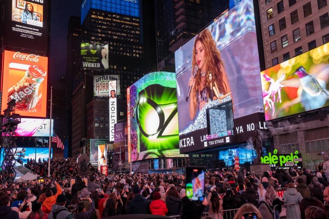 Video: Shakira paraliza Times Square con concierto gratis.