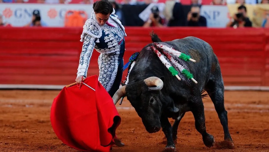 Suspenden corridas de Toros en la Plaza México de nuevo